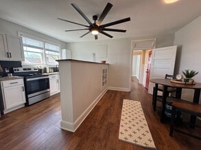 502 State St in West Columbia, SC - Building Photo - Building Photo