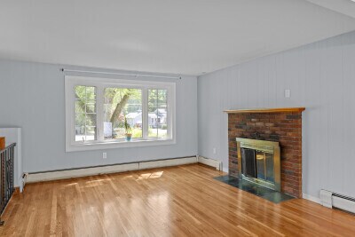 330 Swains Pond Ave, Unit 330 in Melrose, MA - Foto de edificio - Building Photo