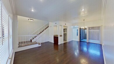 307 E Chapman Ave in Placentia, CA - Building Photo - Building Photo