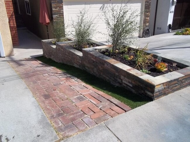 1631 Van Horne Ln in Redondo Beach, CA - Building Photo - Building Photo