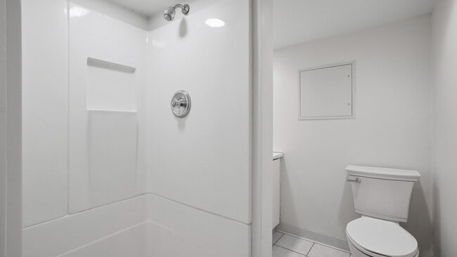 6415 Howe St in Pittsburgh, PA - Building Photo - Building Photo