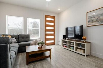 709 Fuller St in Sulphur Springs, TX - Building Photo - Building Photo