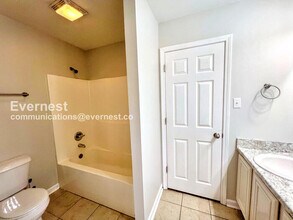 13812 Hickory Glen Dr in Alexander, AR - Building Photo - Building Photo