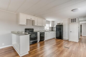 253 Jeremy Ln in Weatherford, TX - Building Photo - Building Photo
