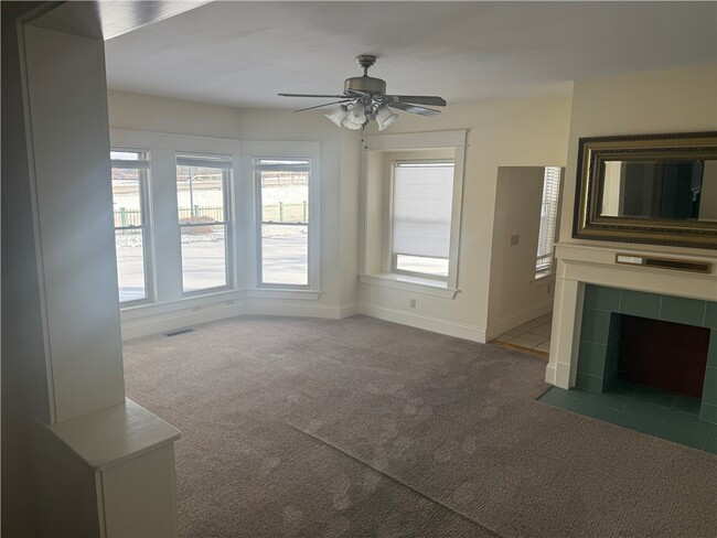 property at 507 W Water St