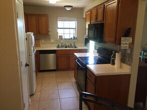 3409 S Carolina Dr in Sherman, TX - Building Photo - Building Photo