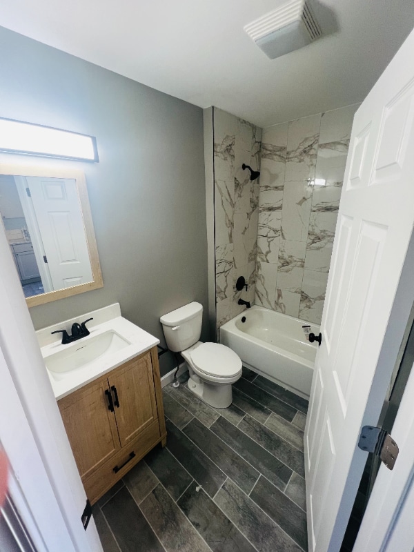 820 N High St, Unit B in Millville, NJ - Foto de edificio - Building Photo