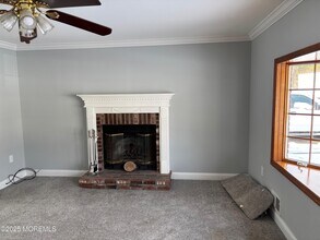 148B Bayshore Dr in Barnegat Township, NJ - Building Photo - Building Photo