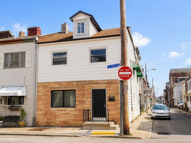 127 S 17th St