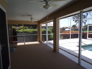 2839 Via Paloma Dr in Punta Gorda, FL - Building Photo - Building Photo