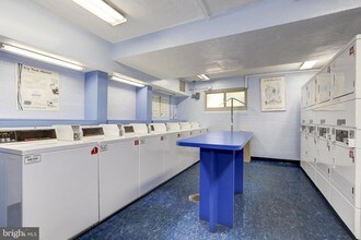 3900 Tunlaw Rd NW-Unit -604 in Washington, DC - Building Photo - Building Photo