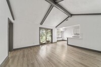 9750 Guest St photo'