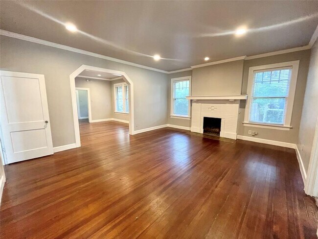 3800 Avenue F in Austin, TX - Building Photo - Building Photo