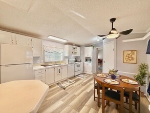 675 Hawthorne Dr in Bracey, VA - Building Photo - Building Photo