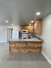 13802 County Rd 1554 in Ada, OK - Foto de edificio - Building Photo