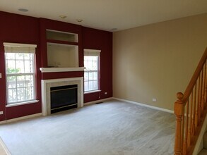 135 Patrick Ave in Willow Springs, IL - Building Photo - Building Photo