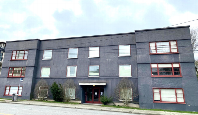 3837 Oak St in Vancouver, BC - Building Photo