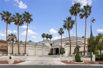 3160 Bel Air Dr in Las Vegas, NV - Building Photo - Building Photo