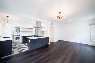 1020 N Kingsley Dr in Los Angeles, CA - Building Photo - Building Photo