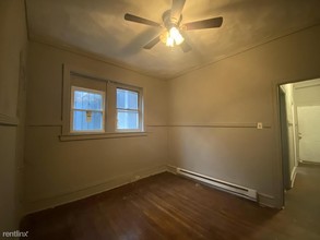 145 Farson St in Philadelphia, PA - Building Photo - Building Photo