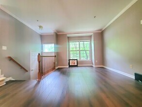 9705 Tulip Tree Dr in Bowie, MD - Building Photo - Building Photo