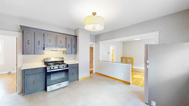 93 Faywood Ave in Boston, MA - Building Photo - Building Photo