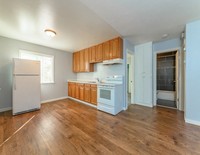 Redwood Crest Apartments in Oakland, CA - Building Photo - Interior Photo