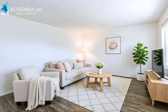 2625 N Alvernon Way, Unit B3 in Tucson, AZ - Building Photo - Building Photo