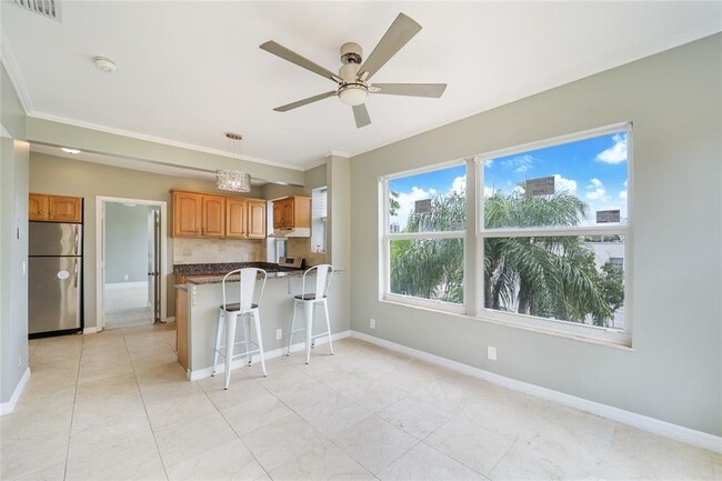 property at 1320 Drexel Ave