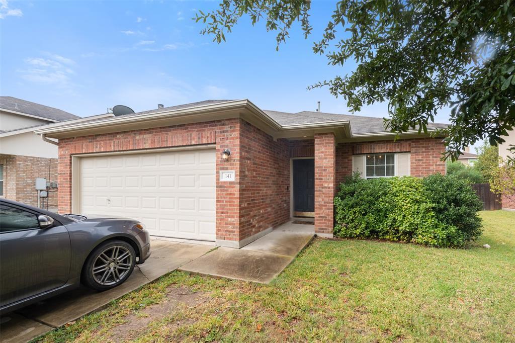 141 Maplewood N in Kyle, TX - Building Photo