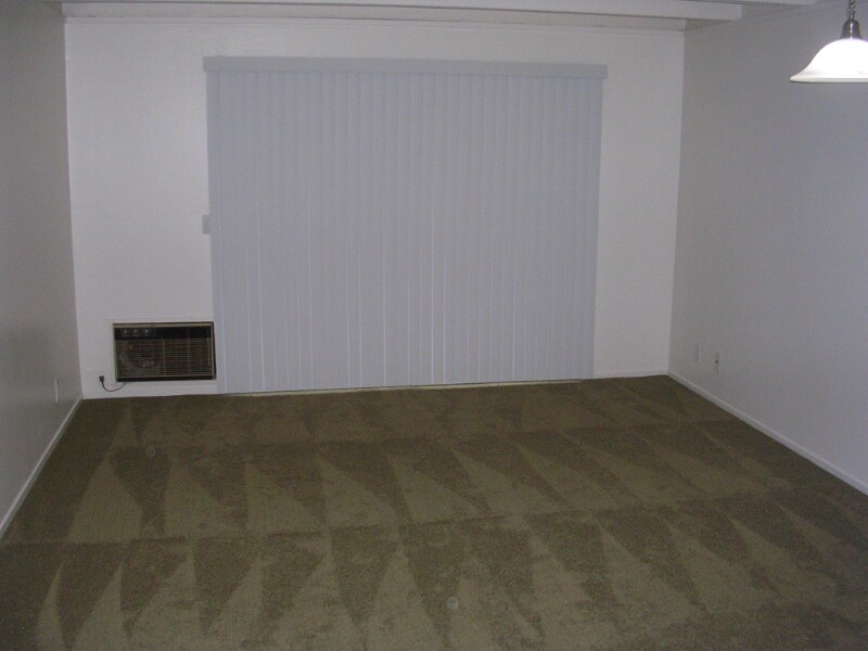 1348 Yukon Way in Novato, CA - Building Photo