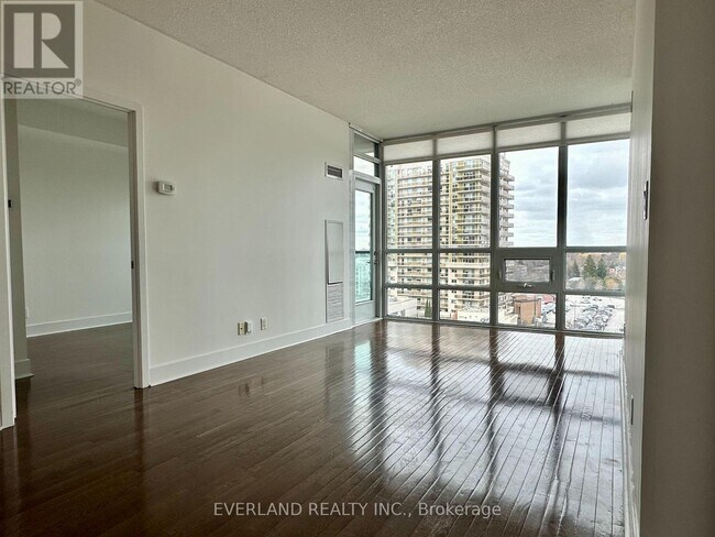 property at 901-926 NORTON Ave