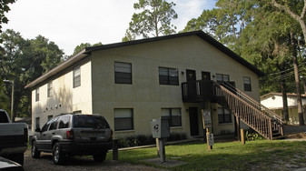 1427 NW 6th Pl Apartments