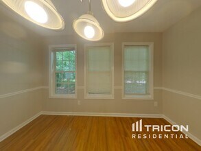 100 Shadowbrook Trce in Covington, GA - Building Photo - Building Photo