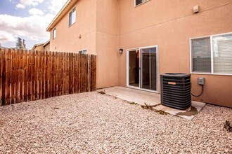 Bandera Ranch Townhomes in Hobbs, NM - Building Photo - Building Photo