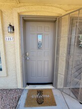 5704 E Aire Libre Ave, Unit 1057 in Scottsdale, AZ - Foto de edificio - Building Photo