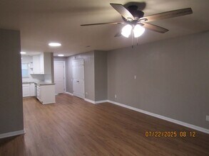 500 Barberton Dr in Virginia Beach, VA - Building Photo - Building Photo