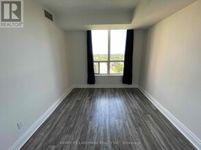 10-1210 Northtown Way in Toronto, ON - Building Photo - Building Photo
