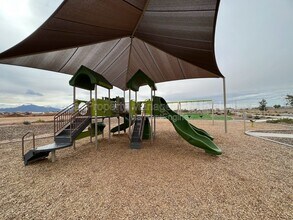 9614 W Agora Ln in Tolleson, AZ - Building Photo - Building Photo