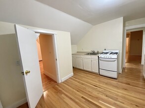 189 Beacon St, Unit 3 in Somerville, MA - Foto de edificio - Building Photo