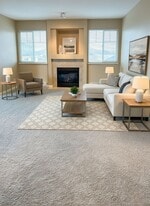 7556-7556 Topaz Dr in Chilliwack, BC - Building Photo