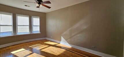 48 N Menard Ave in Chicago, IL - Building Photo - Building Photo