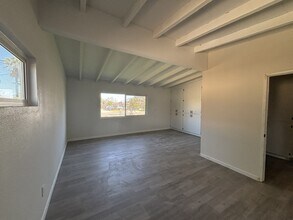 1211 Pennsylvania Ave in Beaumont, CA - Building Photo - Building Photo