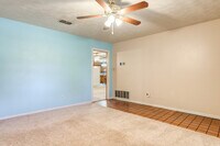 2507 60th St in Lubbock, TX - Building Photo - Building Photo