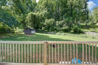 1883 Powder Branch Rd in Johnson City, TN - Building Photo - Building Photo