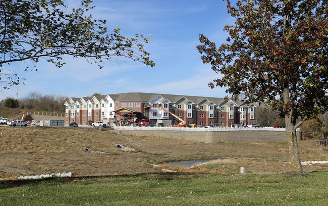 Wilshire Hills in Lee's Summit, MO - Foto de edificio - Building Photo