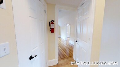 48-50 Lowell St., Unit 3 in Somerville, MA - Building Photo - Building Photo