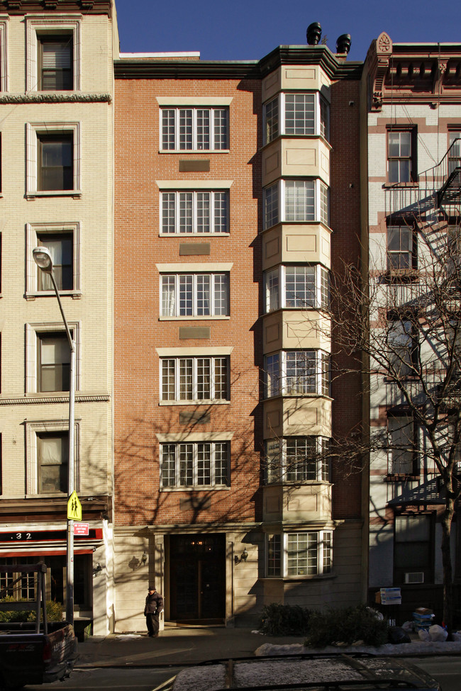 197 Prince St in New York, NY - Building Photo - Building Photo