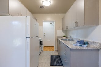 The Park Fifty-Two in Mississauga, ON - Building Photo - Building Photo