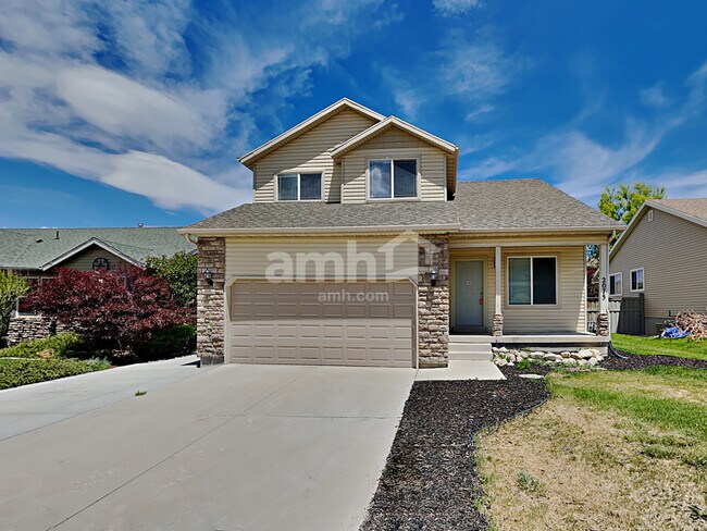 property at 2075 Ficus Way